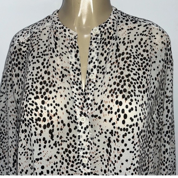 Max Studio Semi Sheer Long Sleeve Button Down Top Size M - Picture 3 of 3